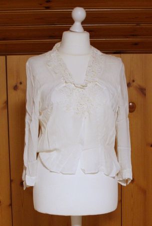 Bluse mit Spitze weiss Gr. L