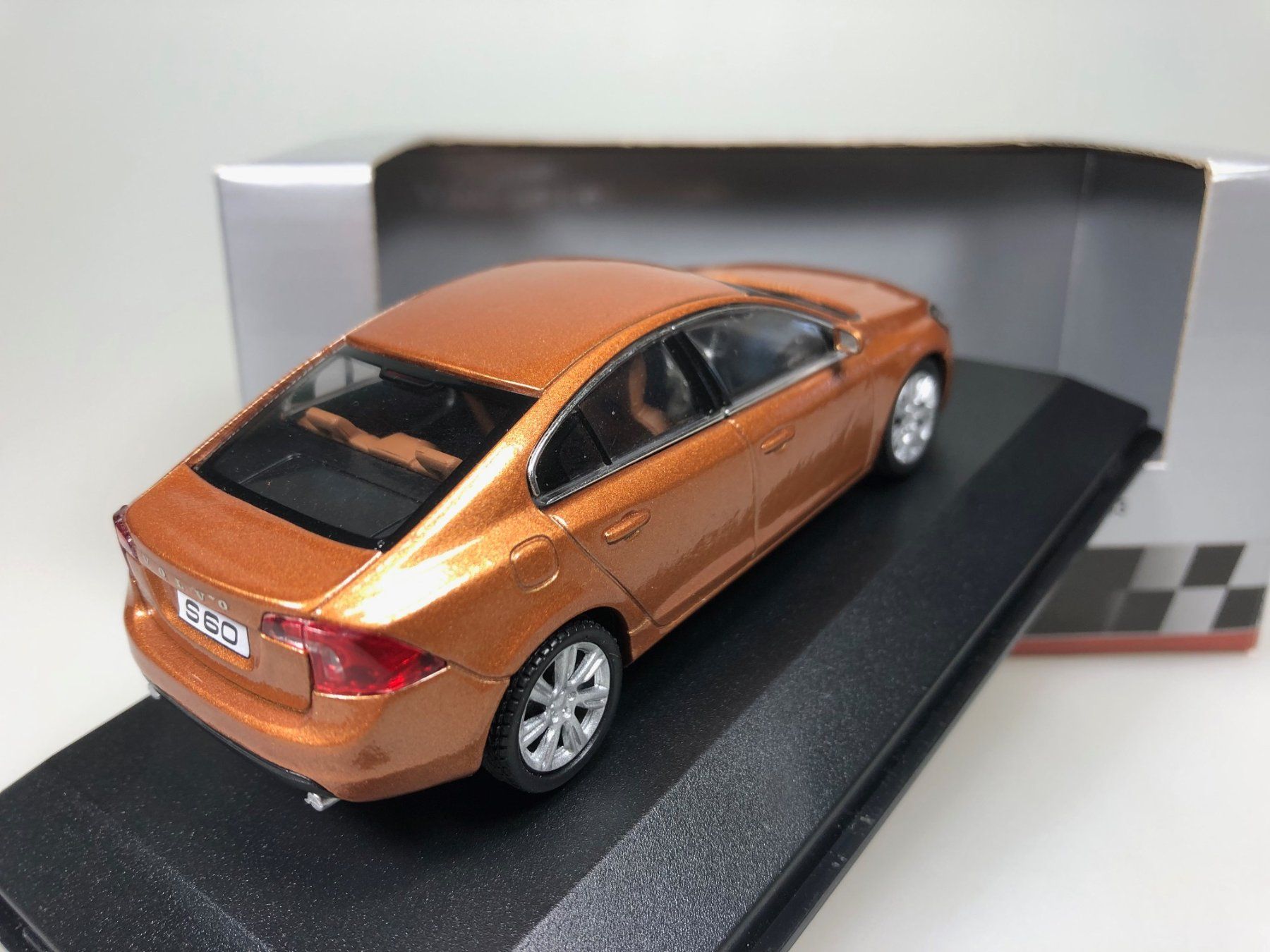 Volvo Modellautos: Volvo S60 - Motorart - 1:43 – Gebraucht aus Widen von Himan 1