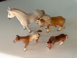 Schleich Pferde 4 Stück