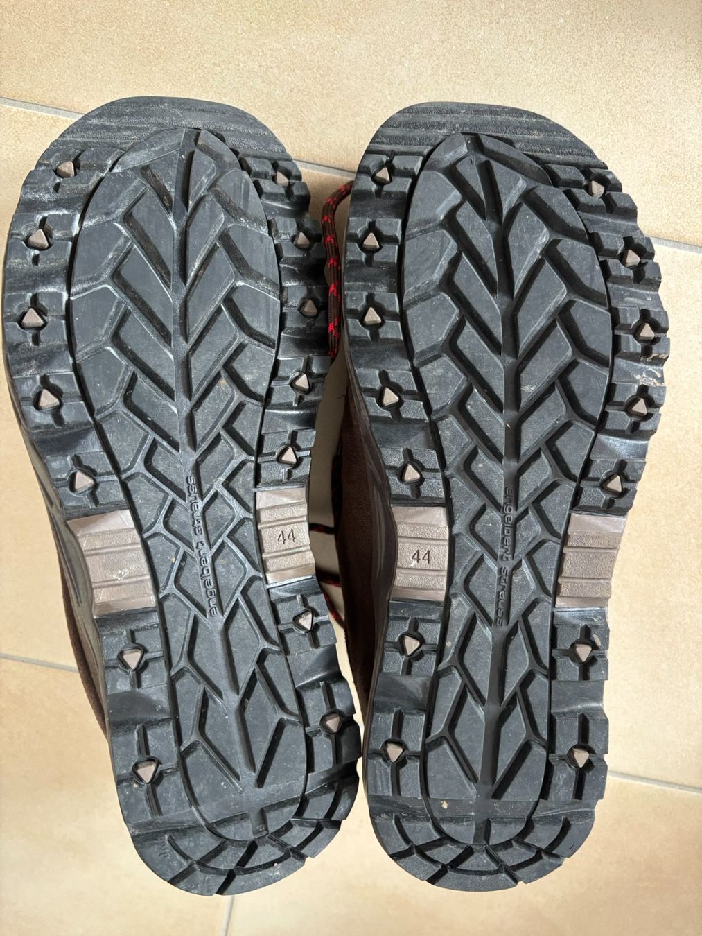 Engelbert Strauss Scarpe da uomo: Arbeitsschuh Engelbert Strauss Gr. 44 – Usato da Grüningen venduto da Teppich1 2