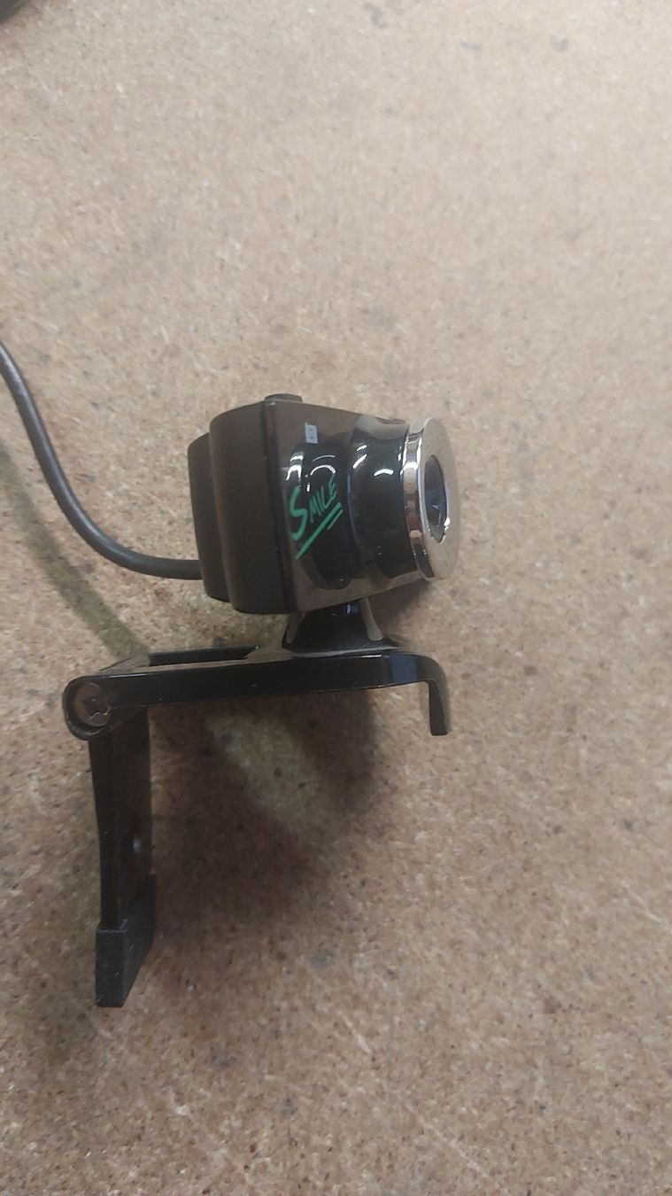 Modelleisenbahnen: USB Webcam mit Halterung und Kabel – Gebraucht aus Lenk im Simmental von stefanmi 1