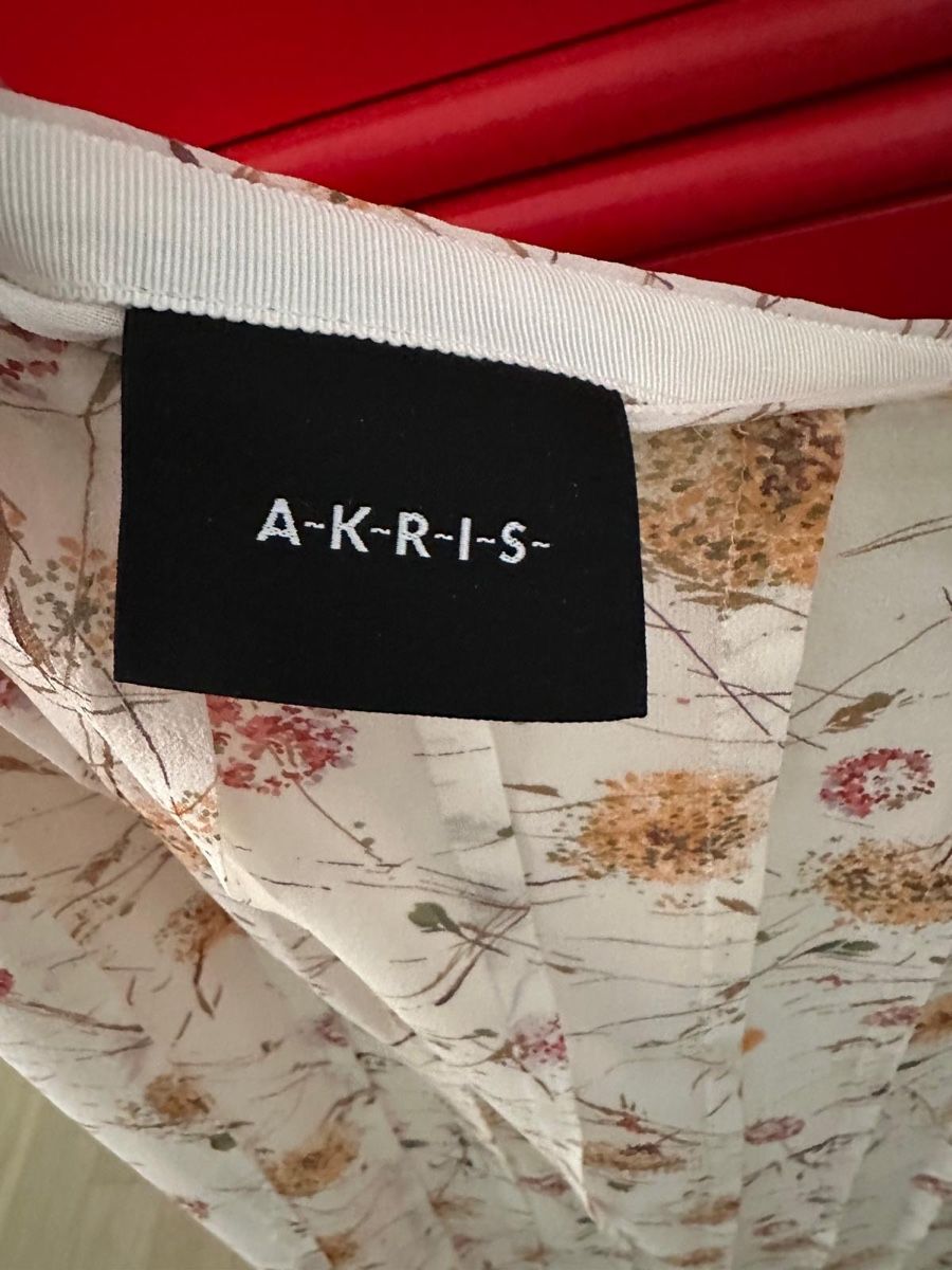 Akris Gonne: Akris Seidenrock Gr. 38 – Nuovo (secondo la descrizione) da Binningen venduto da Yuliya15 1
