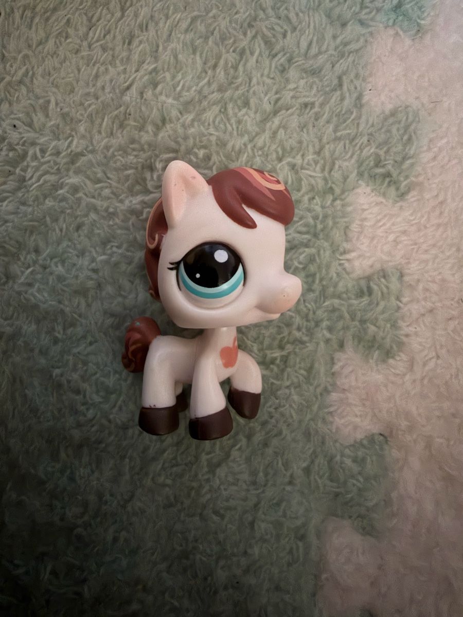 Littlest Pet Shop Statuette: Littlest Pet Shop Pferd, Top Zustand – Usato da Erlinsbach venduto da lej_t77c