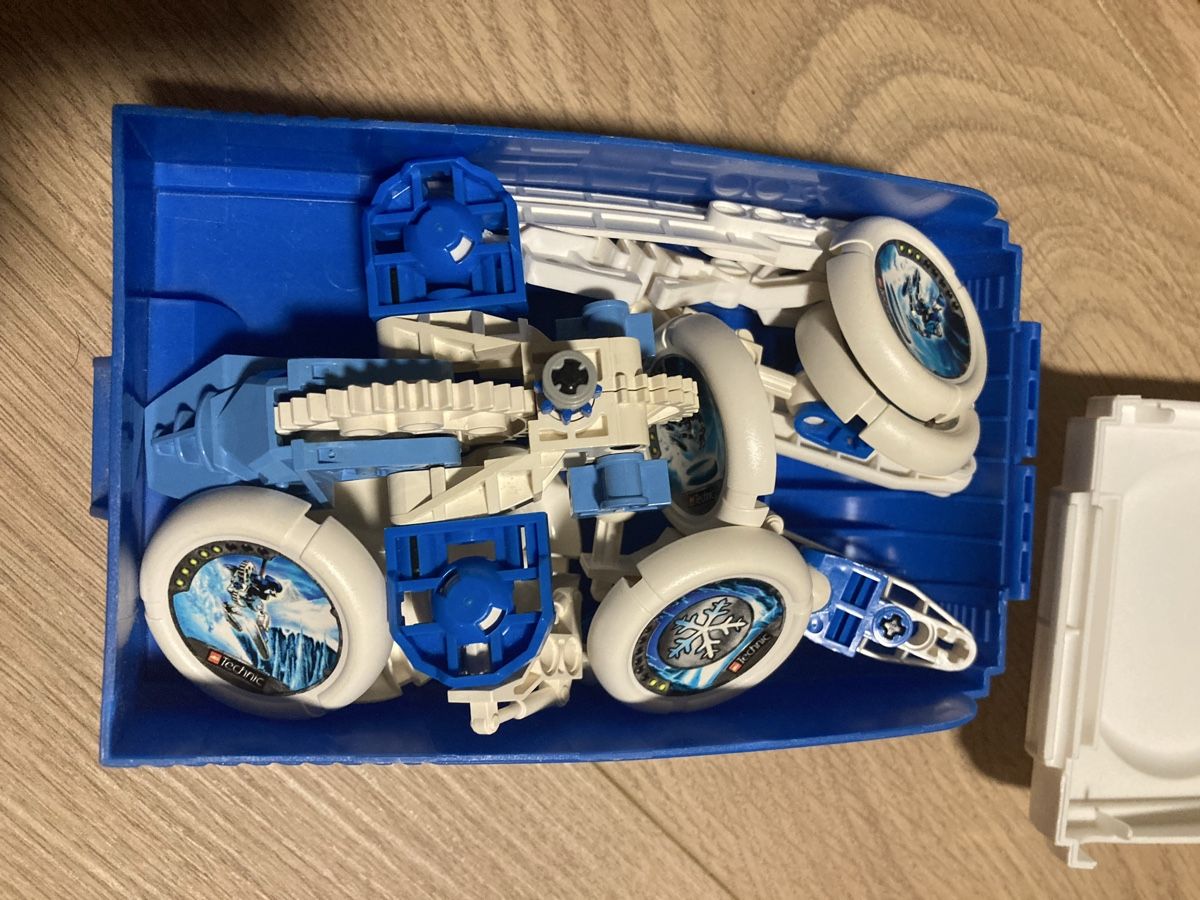 Lego Giocattoli: Lego Technic Slizer 8501 Ice Slizer in blauem Kunststoffgehä – Usato da Schafisheim venduto da mic_79dx