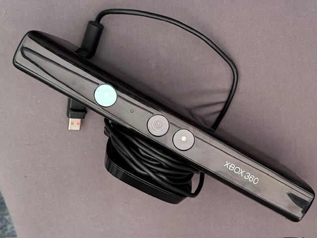 Console: XBOX 360 KINECT, Class 1 Laserproduct – Usato da Lostorf venduto da Nick1258