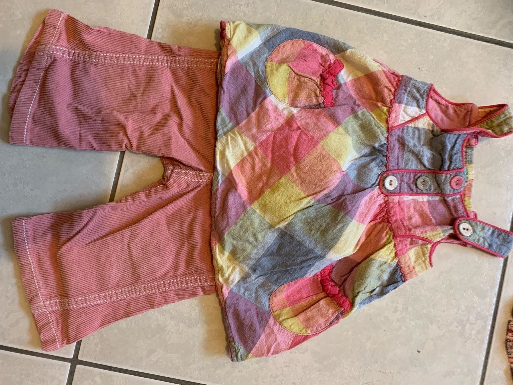 Lotti & Set di vestiti: Kleiderpaket Mädchen Gr 68 (K4) – Usato da Zürich venduto da K.St. 6