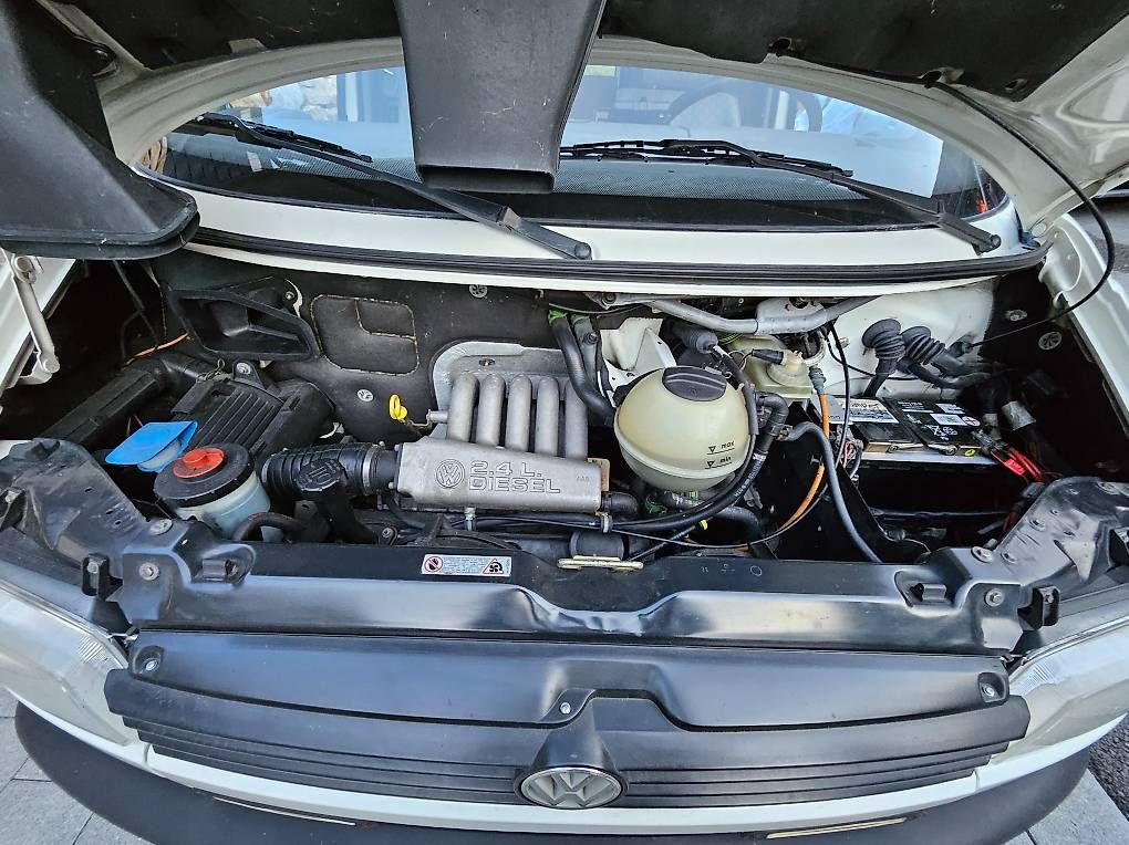Veicoli da campeggio: VW T4 California Coach – Usato da Wünnewil venduto da Mechi02 1
