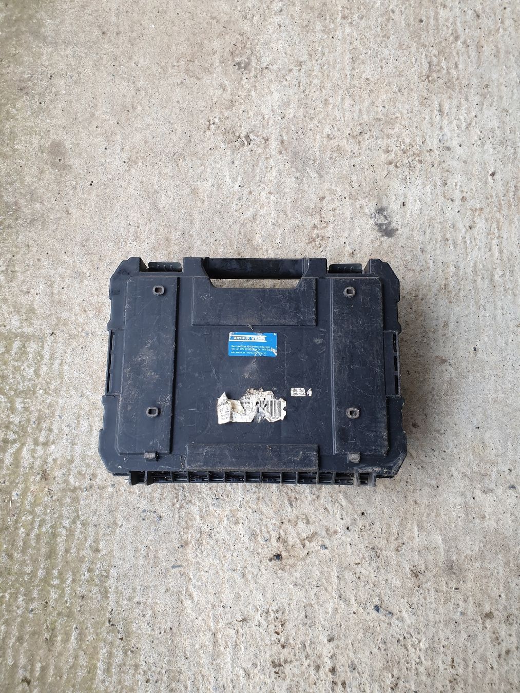 Valigie: Dewalt Koffer – Usato da Schübelbach venduto da Hilti010 3
