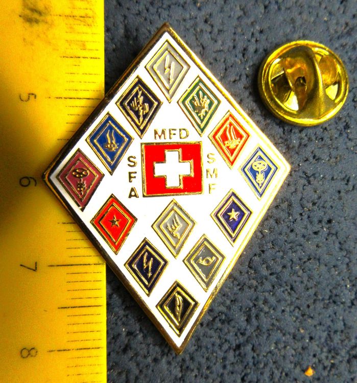 SCHWEIZER ARMEE MILITÄR PIN MFD SFA SMF PIN GEPRÄGT GOLDIG (Gebraucht ...