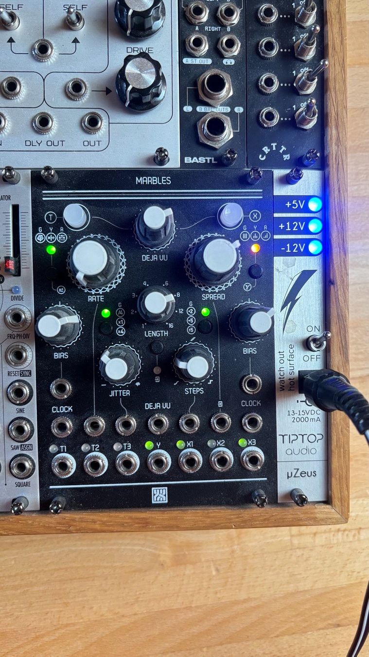 Musikinstrumente: Mutable instruments Marbles – Gebraucht aus Bern von simonlanz1