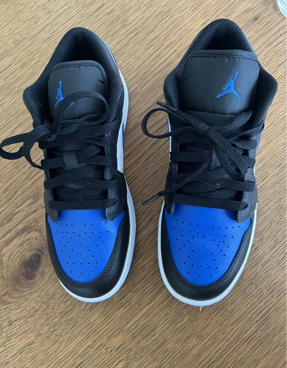Schuhe für Jungen: Nike Jordan 1 low – Neu (gemäss Beschreibung) aus Ennetbürgen von