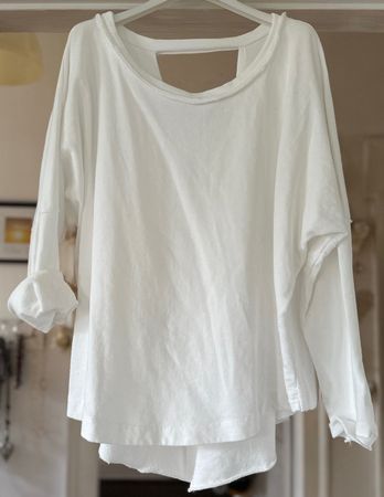 SWEAT-SHIRT EN COTON AVEC DÉTAIL AU DOS ! M
