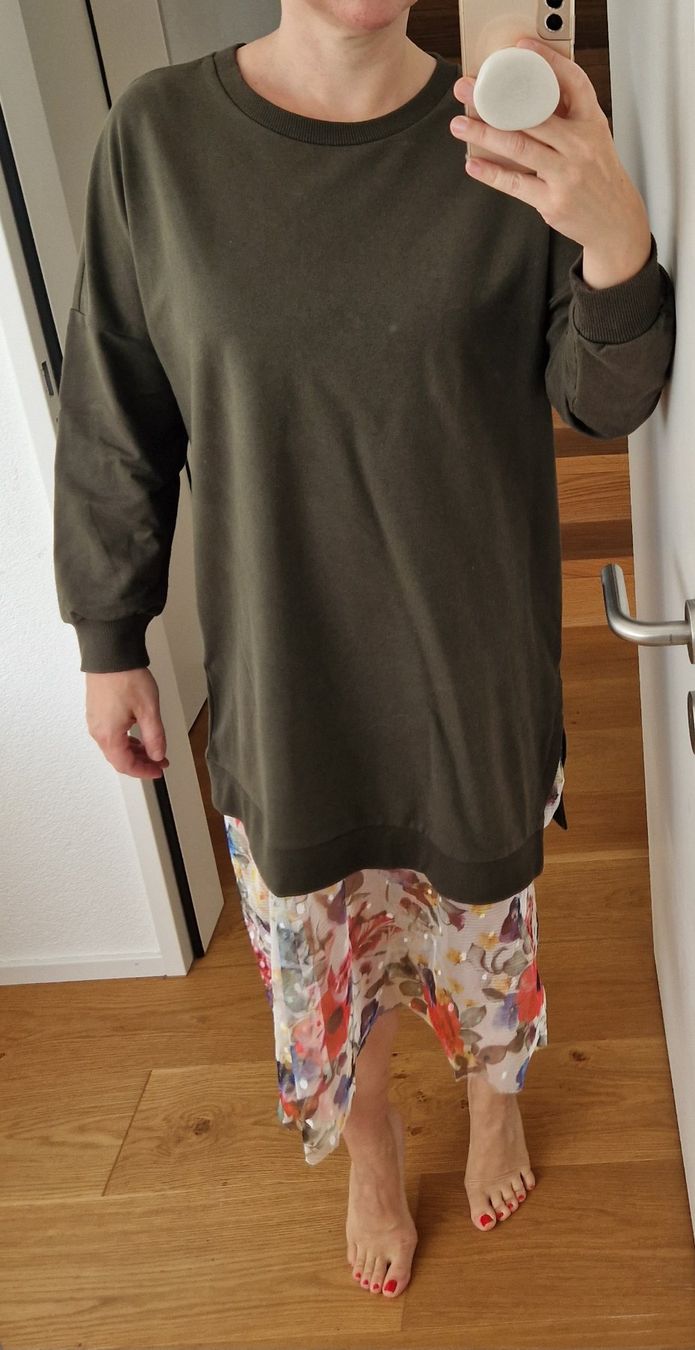 Mango Vestiti: Mango Sweatshirt Spitze Kleid Gr. M – Usato da Erlinsbach SO venduto da ULIKH