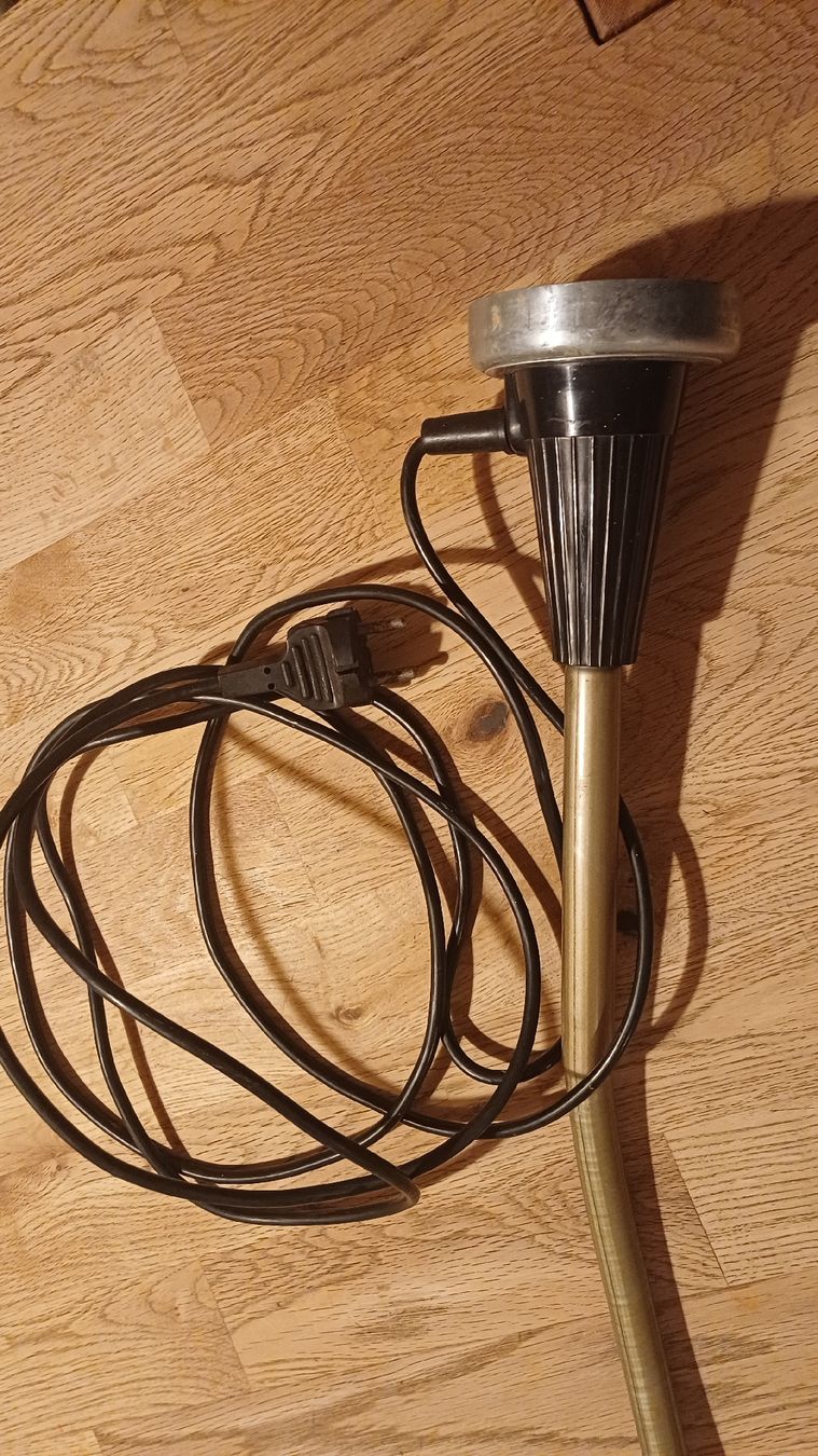 Lampade: Einzigartige Velux Industrielampe – Usato da Flawil venduto da Naphtali 4