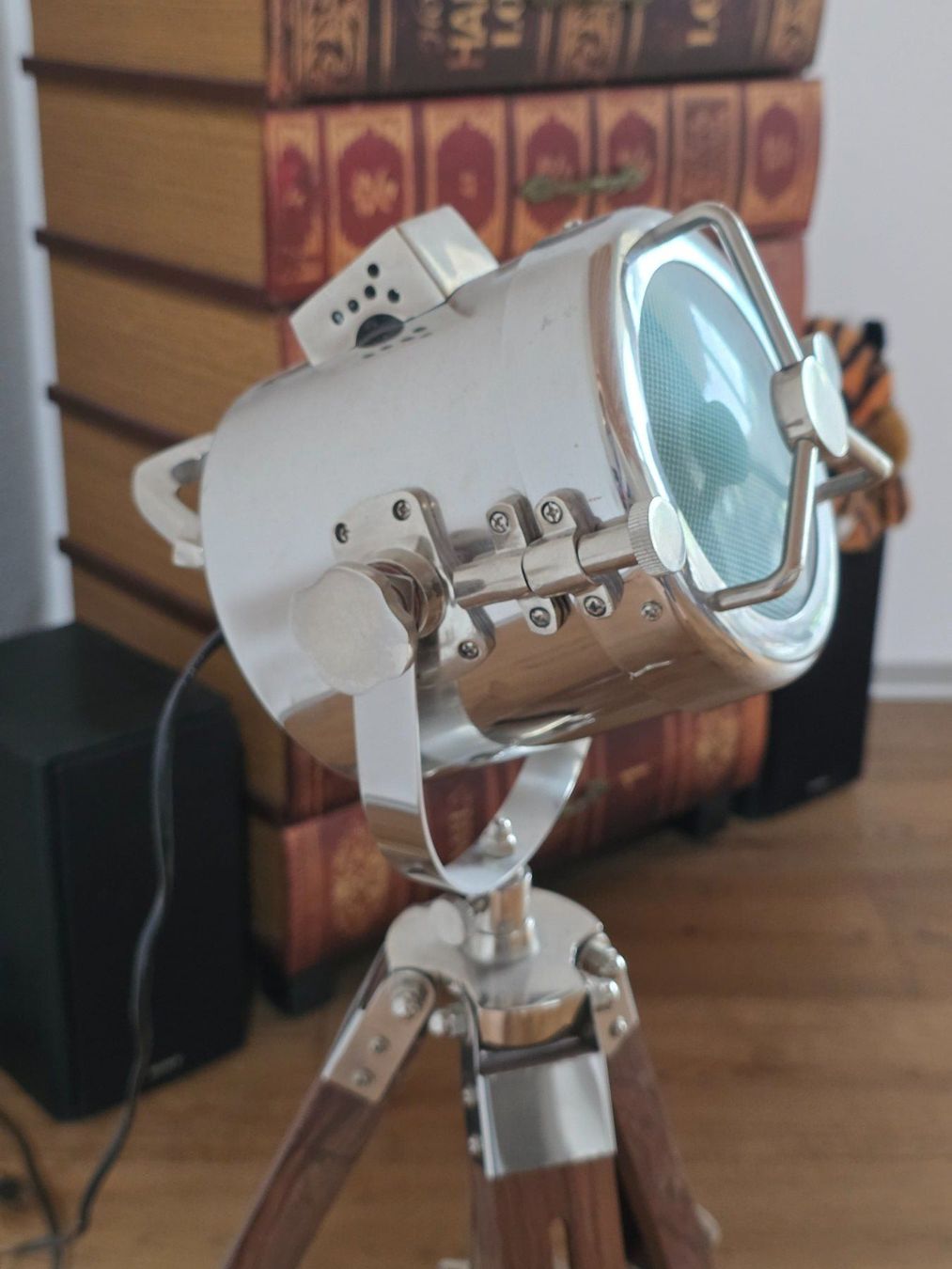 Lampen: Kleine Ständerlampe im Retro-Look – Gebraucht aus Riggisberg von Chraeschli 5