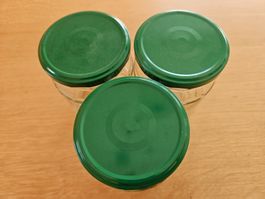 Drei gebrauchte "Einmach"gläser