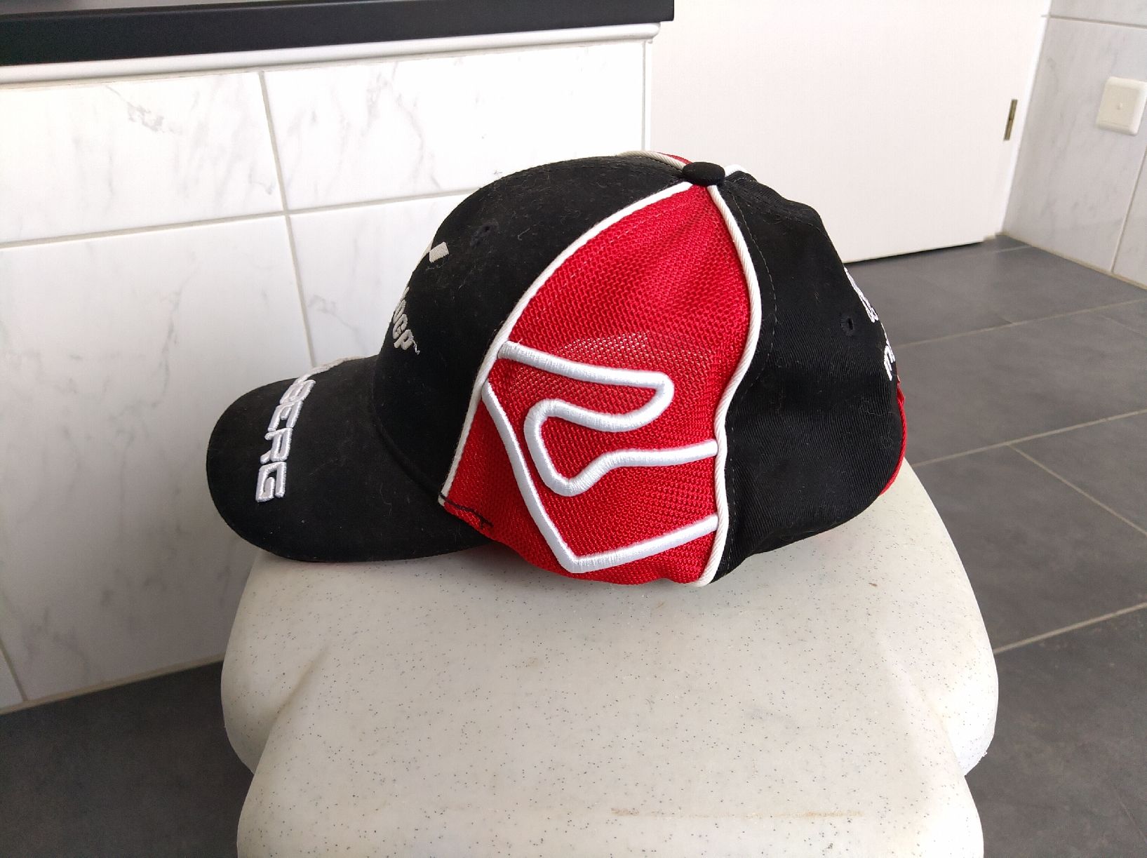 Altro in  Abbigliamento & Accessori: MOTOGP CAP Spielberg – Usato da Arnegg venduto da Arnrom 3
