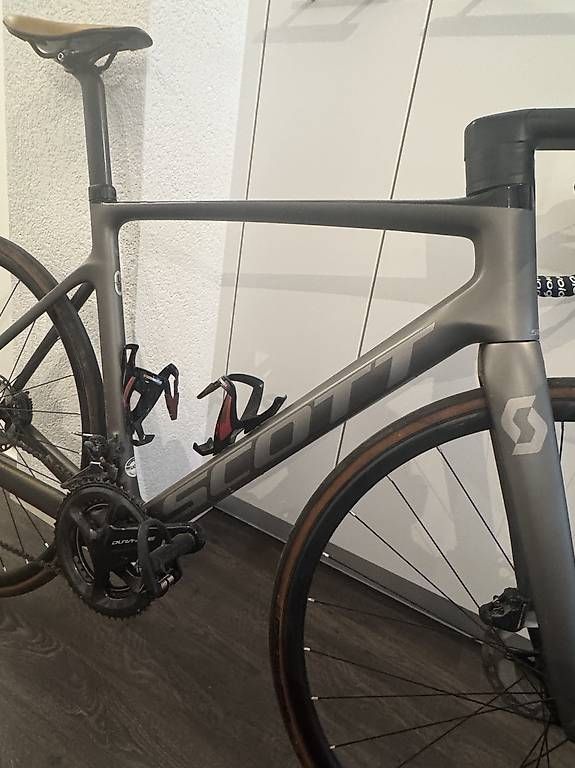 Scott Biciclette: Scott Addict RC 10 Dura Ace – Usato da Bussigny venduto da tho_gkt5 3