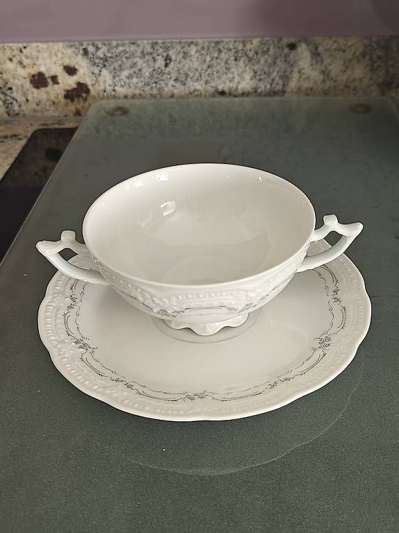 Set di piatti: Original Suppentassen von Hutschenreuther – Usato da Gelterkinden venduto da magicmouse79 1