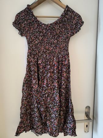 Chicorée Sommerkleid Blumenmuster, Grösse M, Top Zustand!