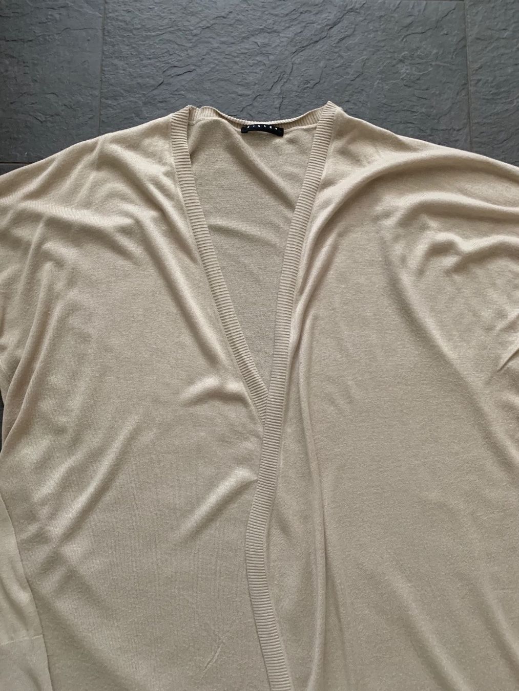 Maglioni & Felpe: SISLEY Strickjacke Gr. M in beige – Usato da Bonstetten venduto da VCLS 1