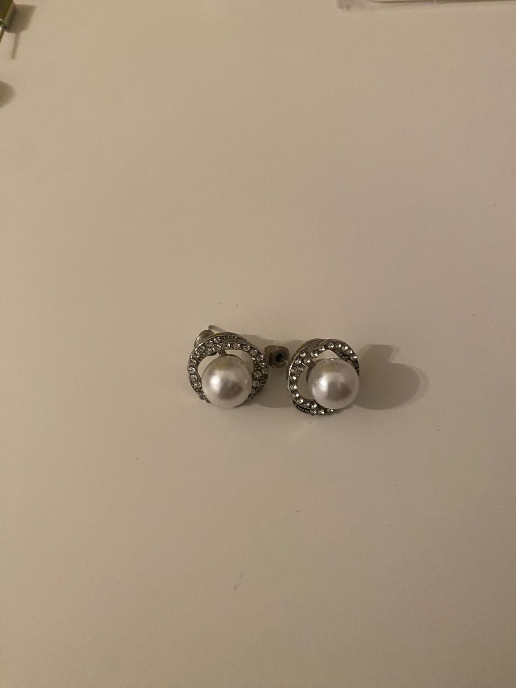 Orecchini pendenti & Orecchini a lobo: Ganz neue Ohrstecker – Nuovo (secondo la descrizione) da Kloten venduto da swarovski16