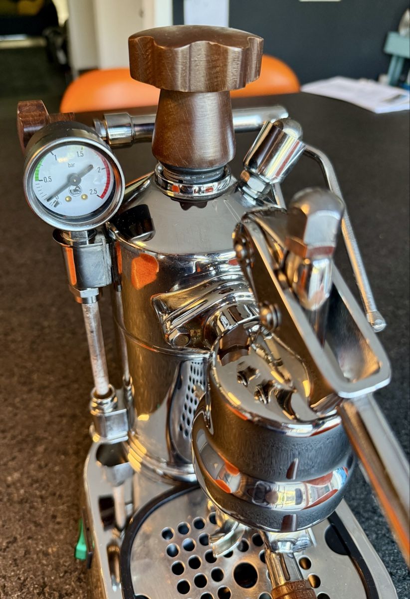 La Pavoni Macchine per caffè & Macchine per espresso: La Pavoni Professional Lusso High Design – Difettoso da Spreitenbach venduto da Gfoiera 3