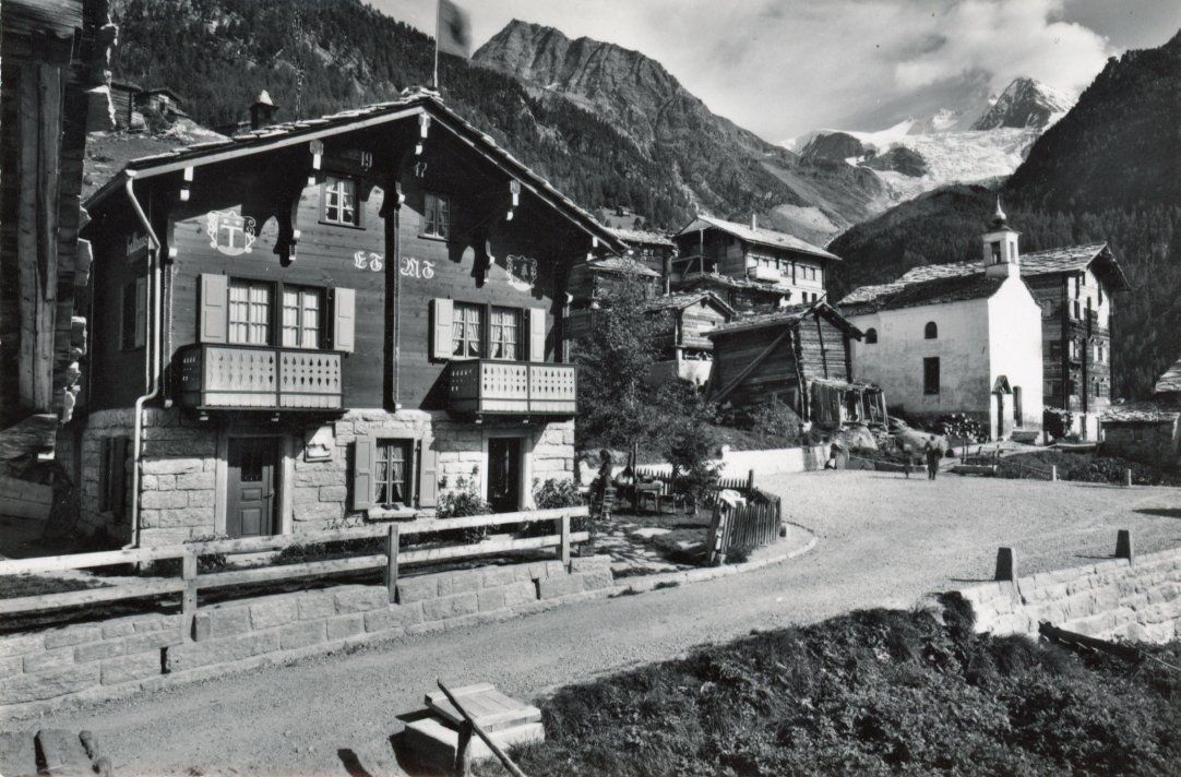 Cartoline postali: Ried  VS    zwischen St. Niklaus und Grächen – Usato da Brig venduto da Valcards54