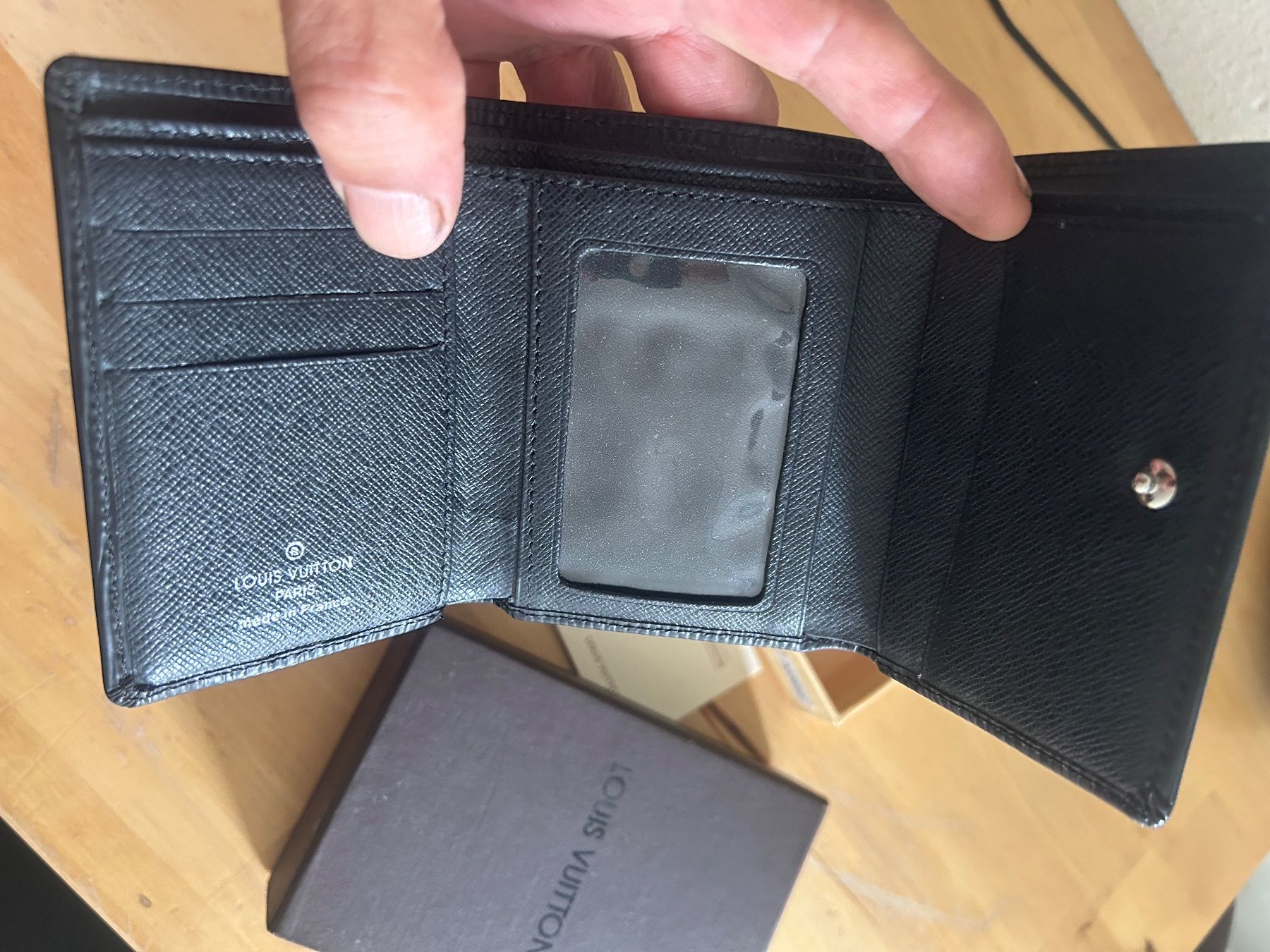 Louis Vuitton Brieftaschen: Portefeuille Louis Vuitton – Neu und originalverpackt aus La Neuveville von Santiago04 2