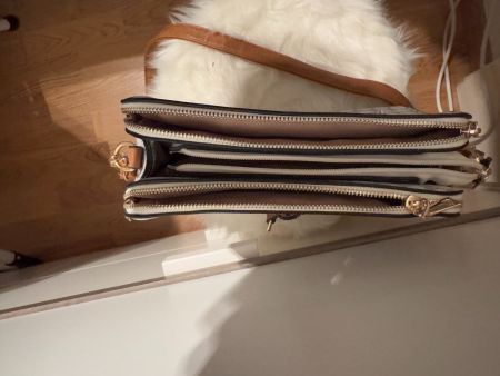 Handtasche