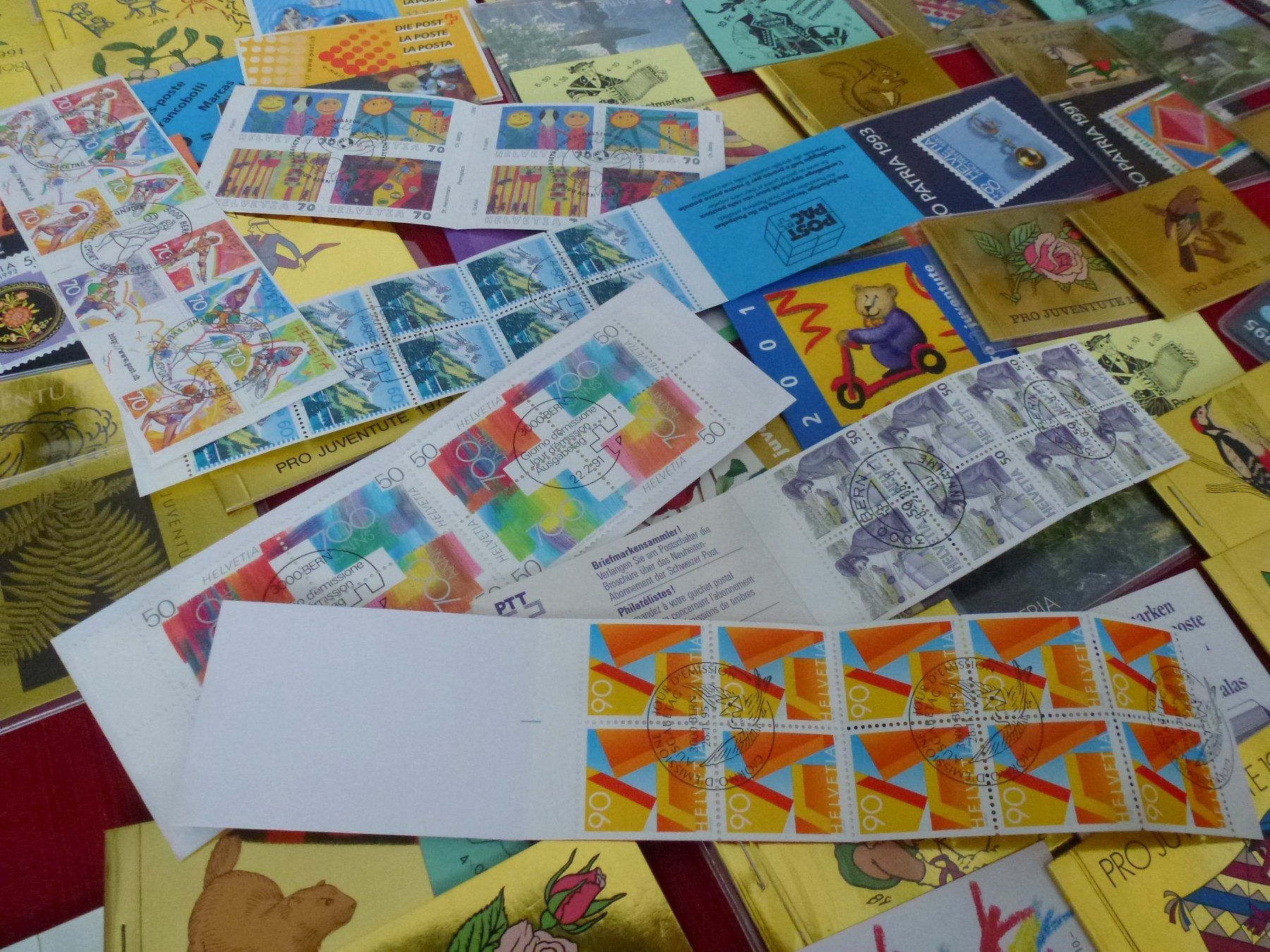Tutti i francobolli: Sammlung ++ 106 Stück gestempelten Markenheftchen Schweiz – Usato da Walkringen venduto da Casablanca777 9