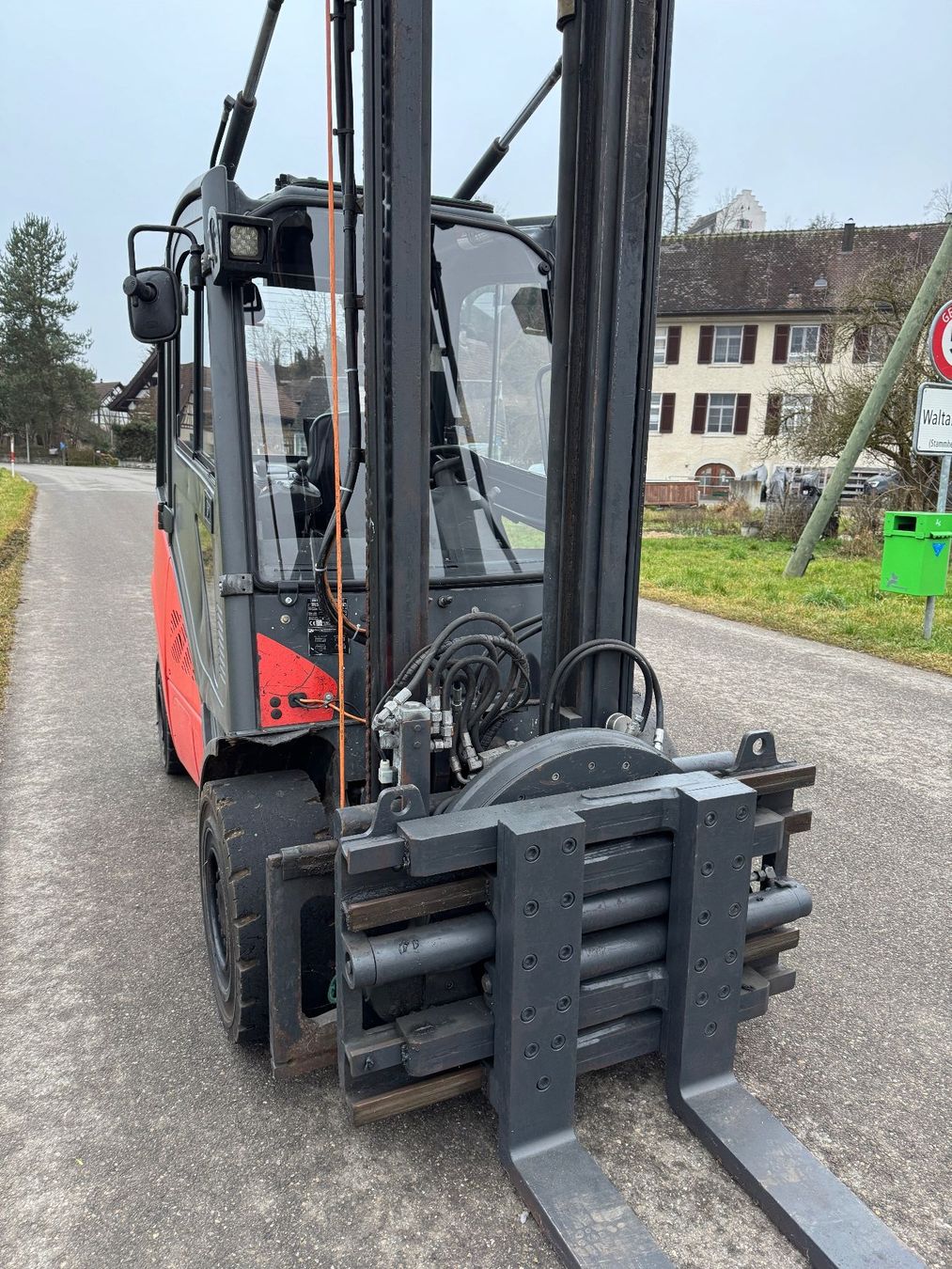 Linde Carrelli elevatori e a forche: Stapler Linde H30d-02 – Usato da Waltalingen venduto da Lkwtec 6