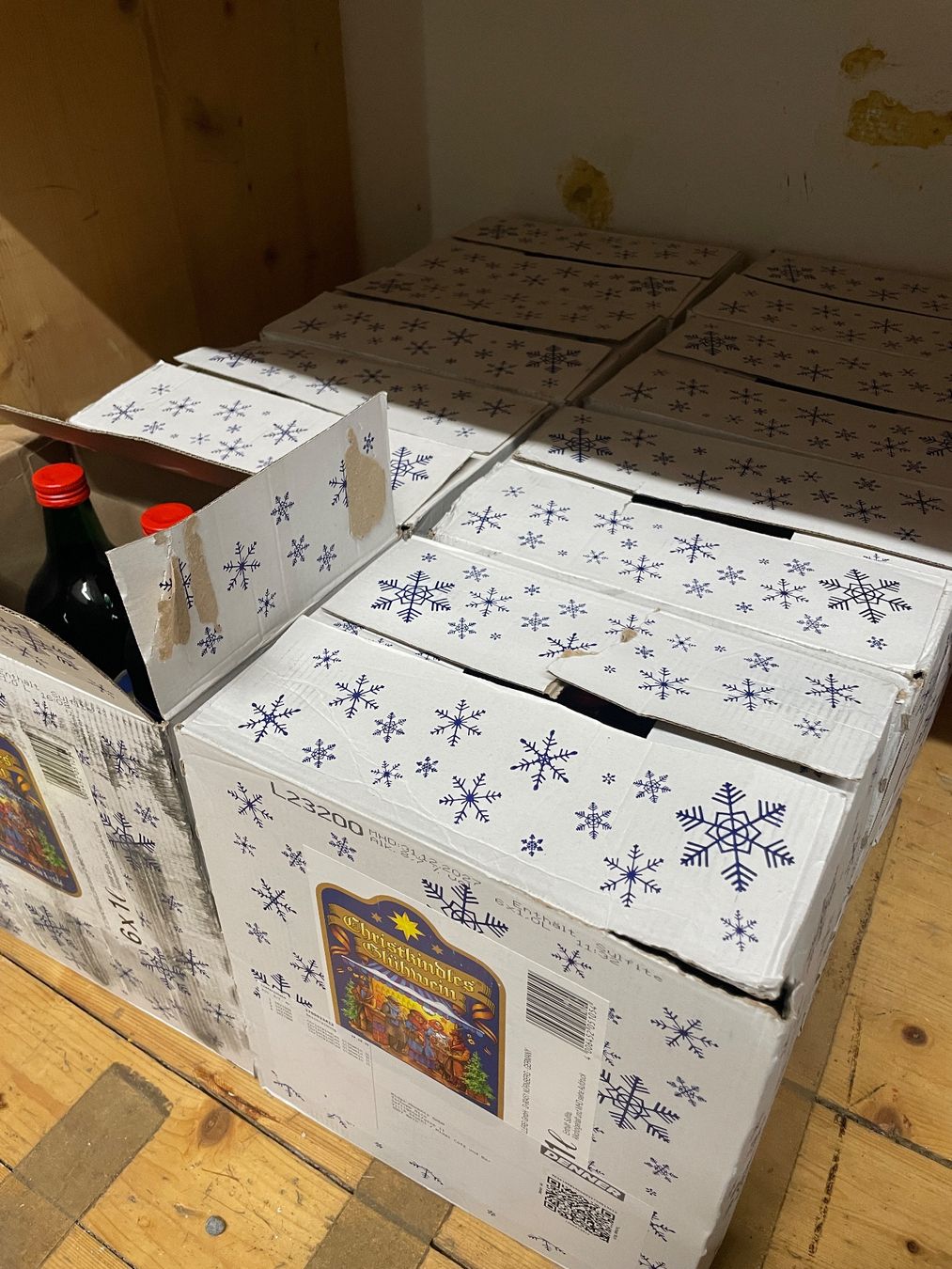 Vino: Christkindles Glühwein 39FL – Nuovo e nell'imballaggio originale da Bern venduto da nicoleon_ 2
