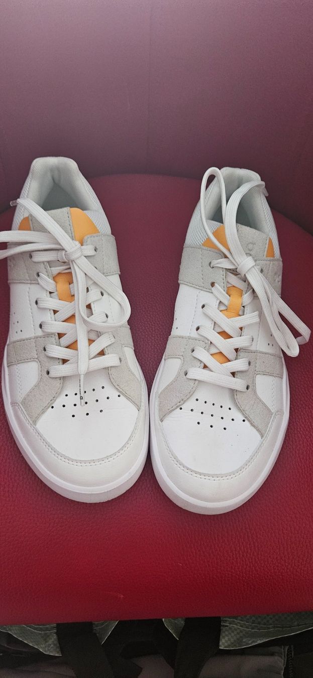 On Chaussures femmes: Sneakers CloudTec On – D'occasion à Birrwil par Annaluna 2
