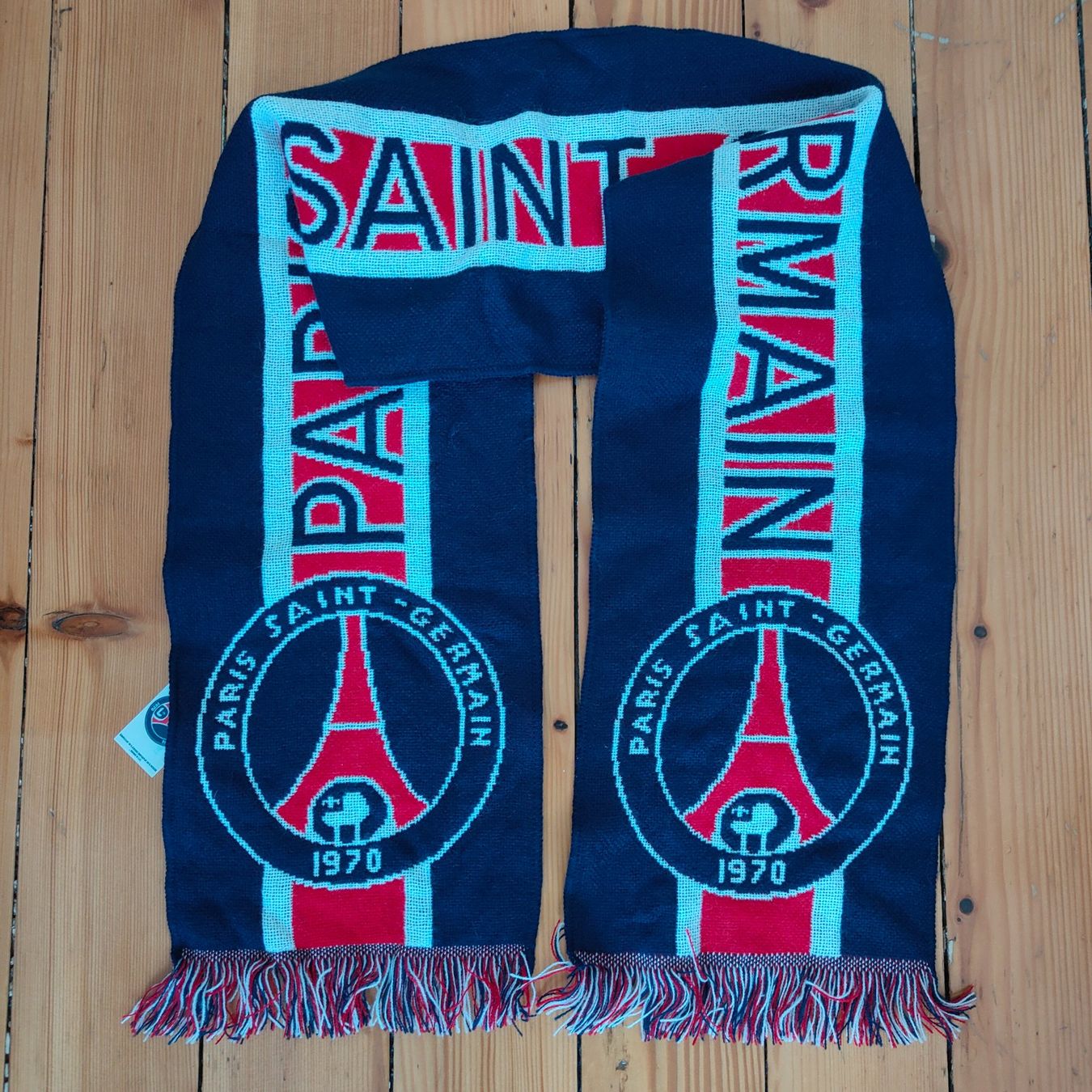 Foulard & Sciarpe: Echarpe PSG Paris Saint German – Usato da Nyon venduto da aar_g6pl 1