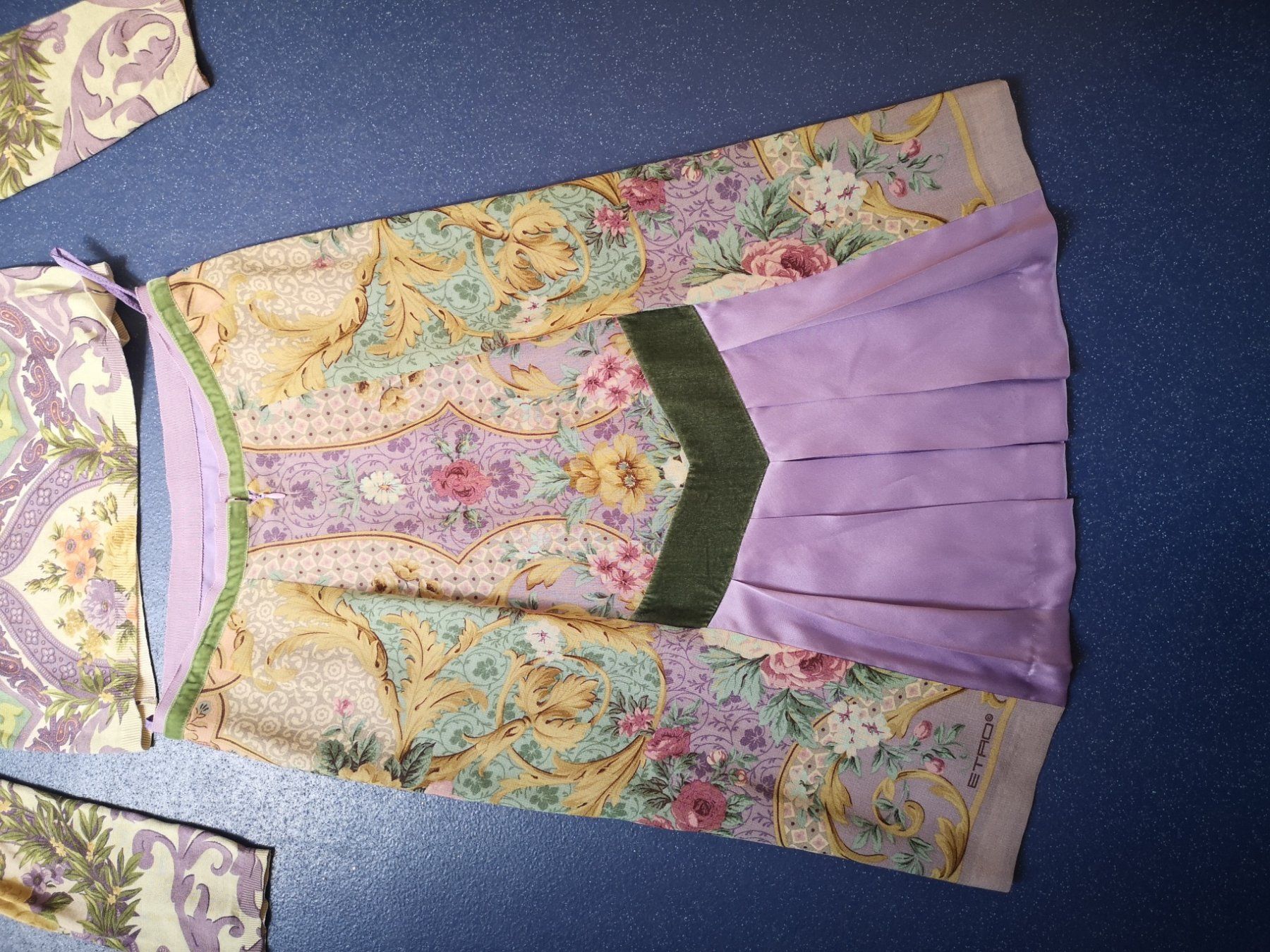Completi & Tailleur: Tolles Etro Ensemble in 46/42 – Usato da Meggen venduto da Bilanz70 1