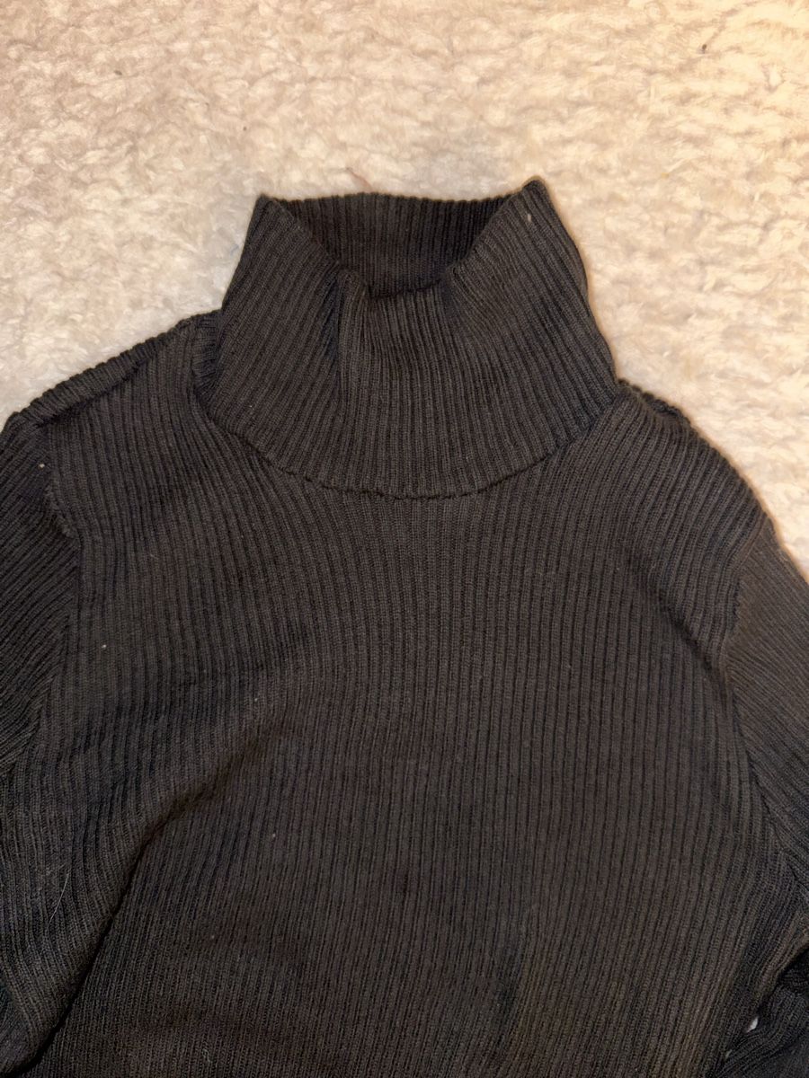 Brandy Melville Pullover & Sweatshirts: Brandy Melville Strickpulli, Rollkragen, Top Zustand! – Neu (gemäss Beschreibung) aus Liestal von isa_8y72 4
