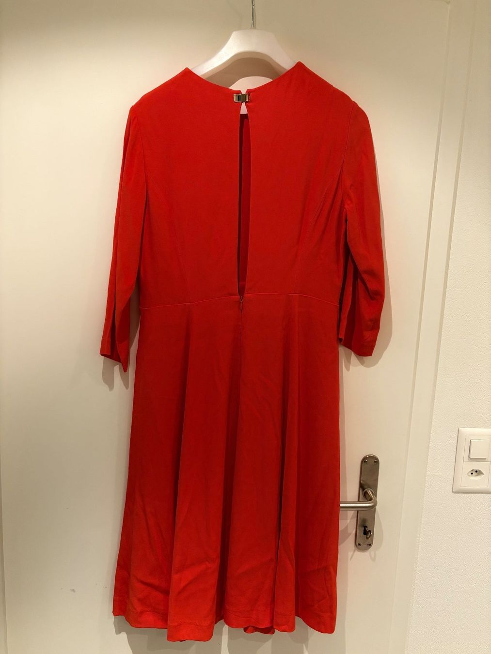 Kleider: IVY & OAK Dress size 42 – Gebraucht aus Muzzano von Sidney_3 2