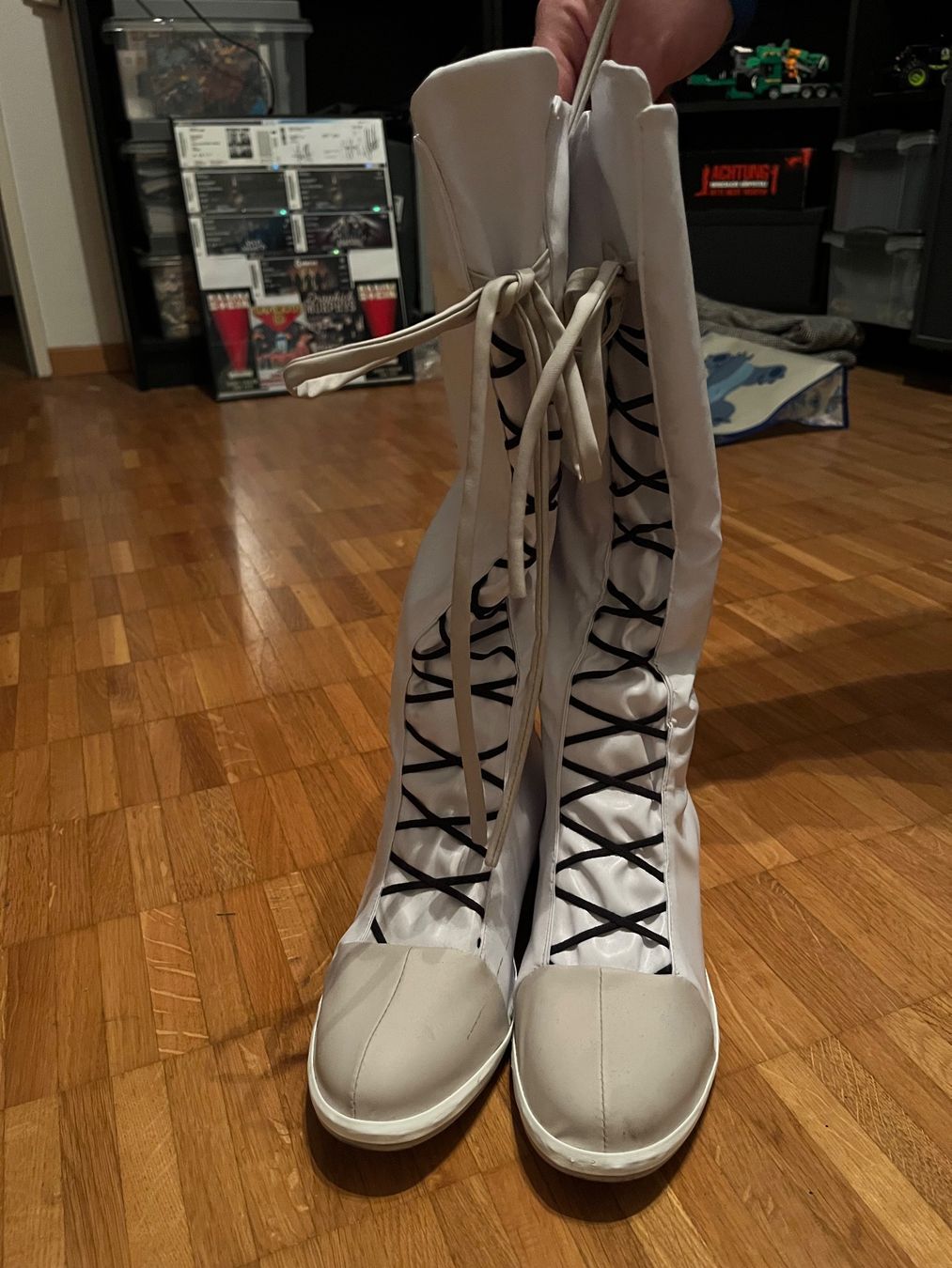 Scarpe da donna: Schuhe Cosplay – Usato da Lyss venduto da Omiira