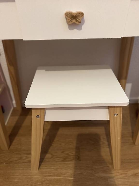 Tavoli da trucco: Schminktisch mit passendem Stuhl by astrup – Usato da Zürich venduto da hamtaro26 1