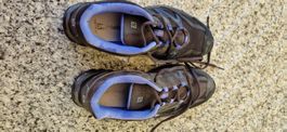 Trekkingschuh der Marke Salomon