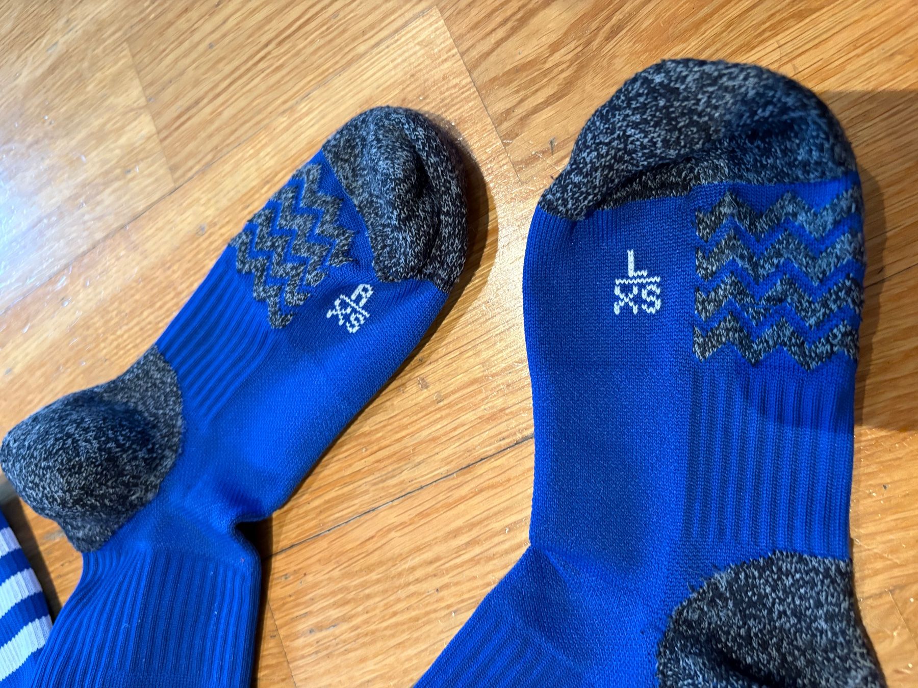 Adidas Calze: Adidas Fussballsocken – Usato da Zürich venduto da Fabienne059 1