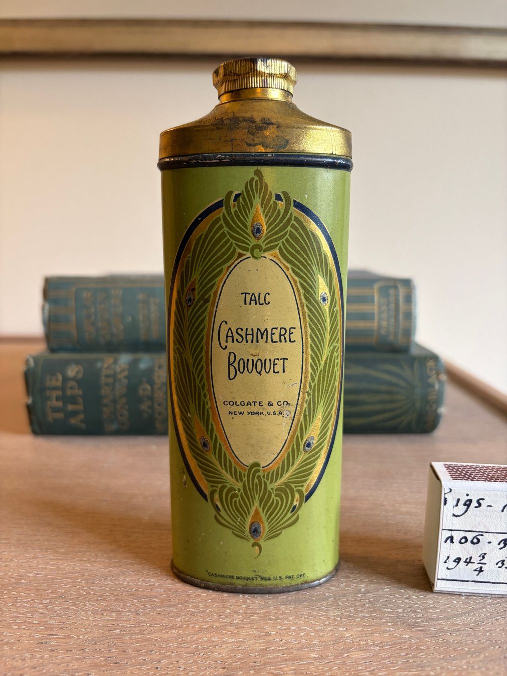 Contenitori & Simili: Antike Talcum Puder Dose – Usato da Bern venduto da ewi21