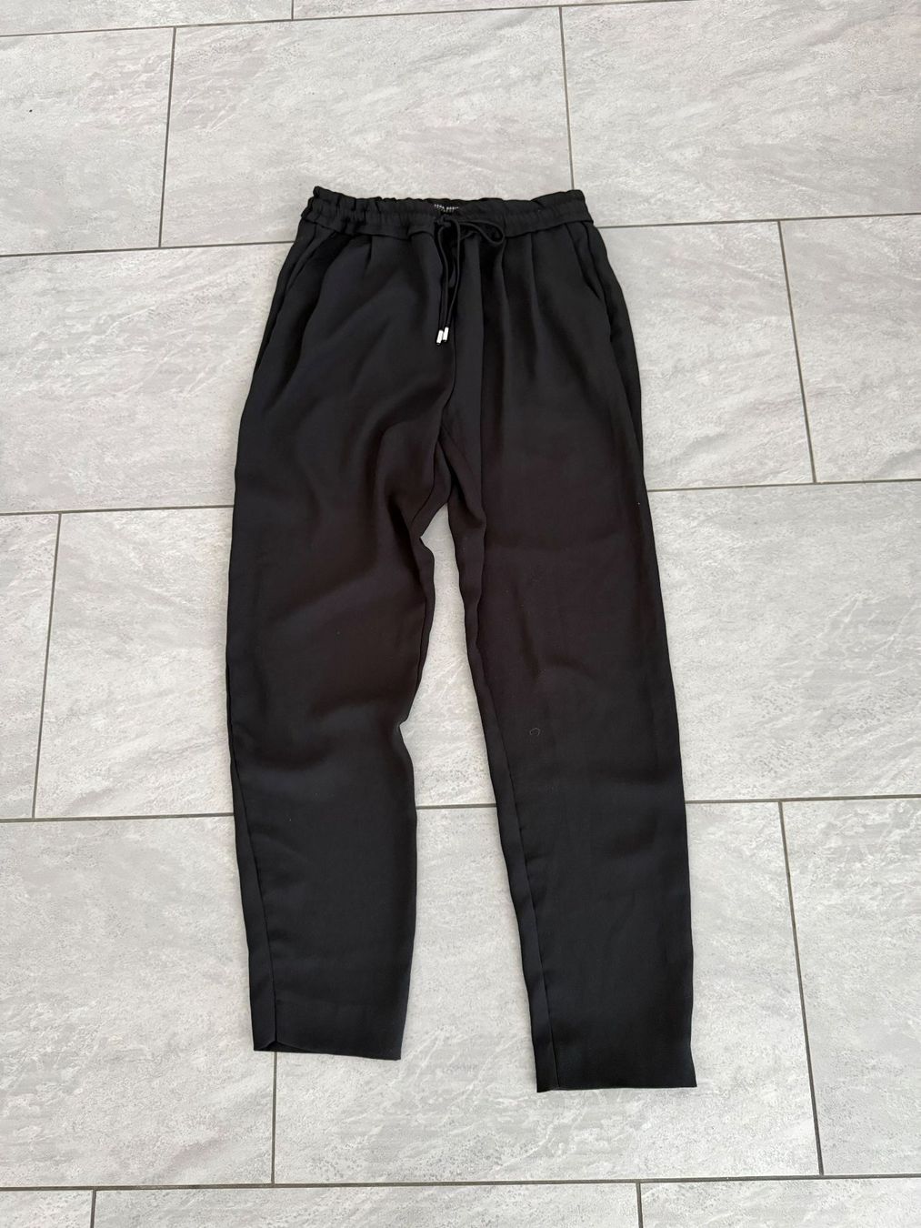 Zara Pantaloni: Stoffhose - Grösse S - Zara basic – Usato da Bülach venduto da Loredana13