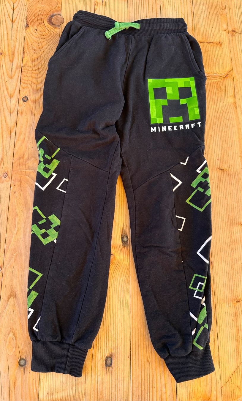 Pantaloni: Minecraft Trainerhose Jogginghose Grösse 134/140 – Usato da Illnau venduto da Xanny777