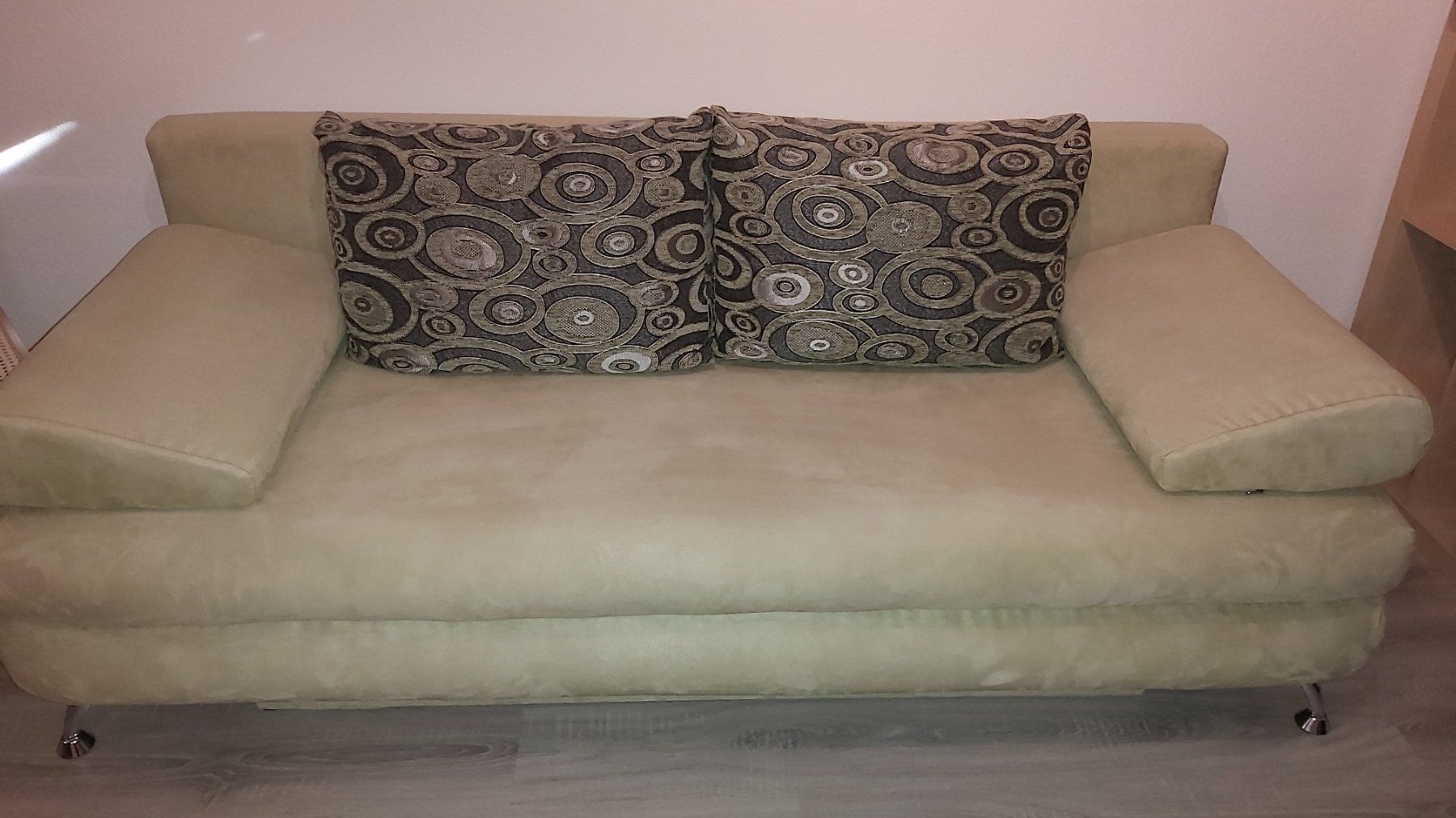 Conforama Divani: Bettsofa / Schlafsofa – Usato da Oberneunforn venduto da roljue