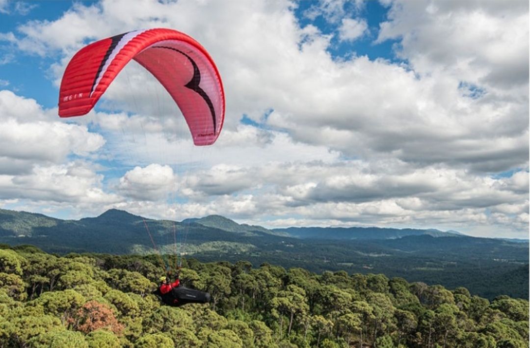 Sonstiges: Voile de parapente – Gebraucht aus Neuchâtel von Seven_life 1