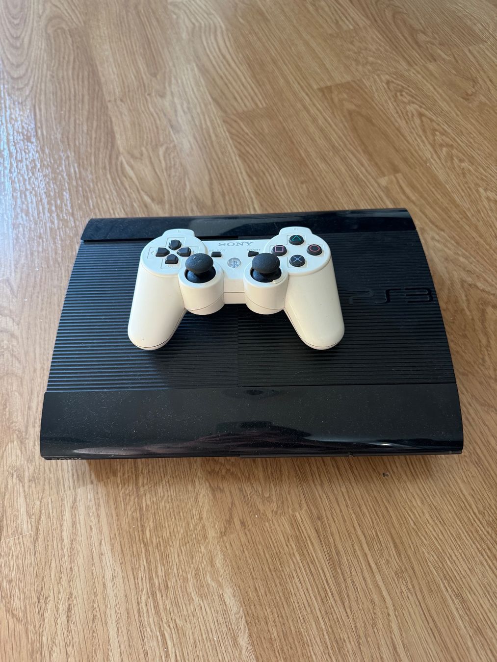 Sony Consoles: PlayStation 3 – D'occasion à Frenkendorf par Alishha6
