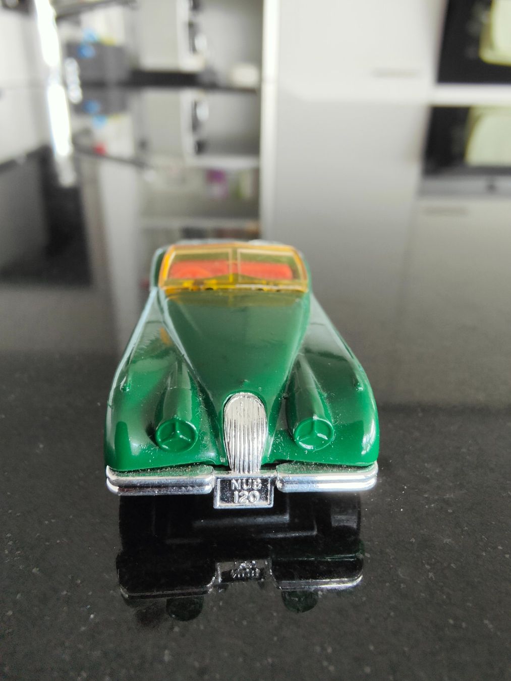 Matchbox Modellini d'auto: Matchbox Jaguar – Usato da Zuzwil SG venduto da Atalanta75 2