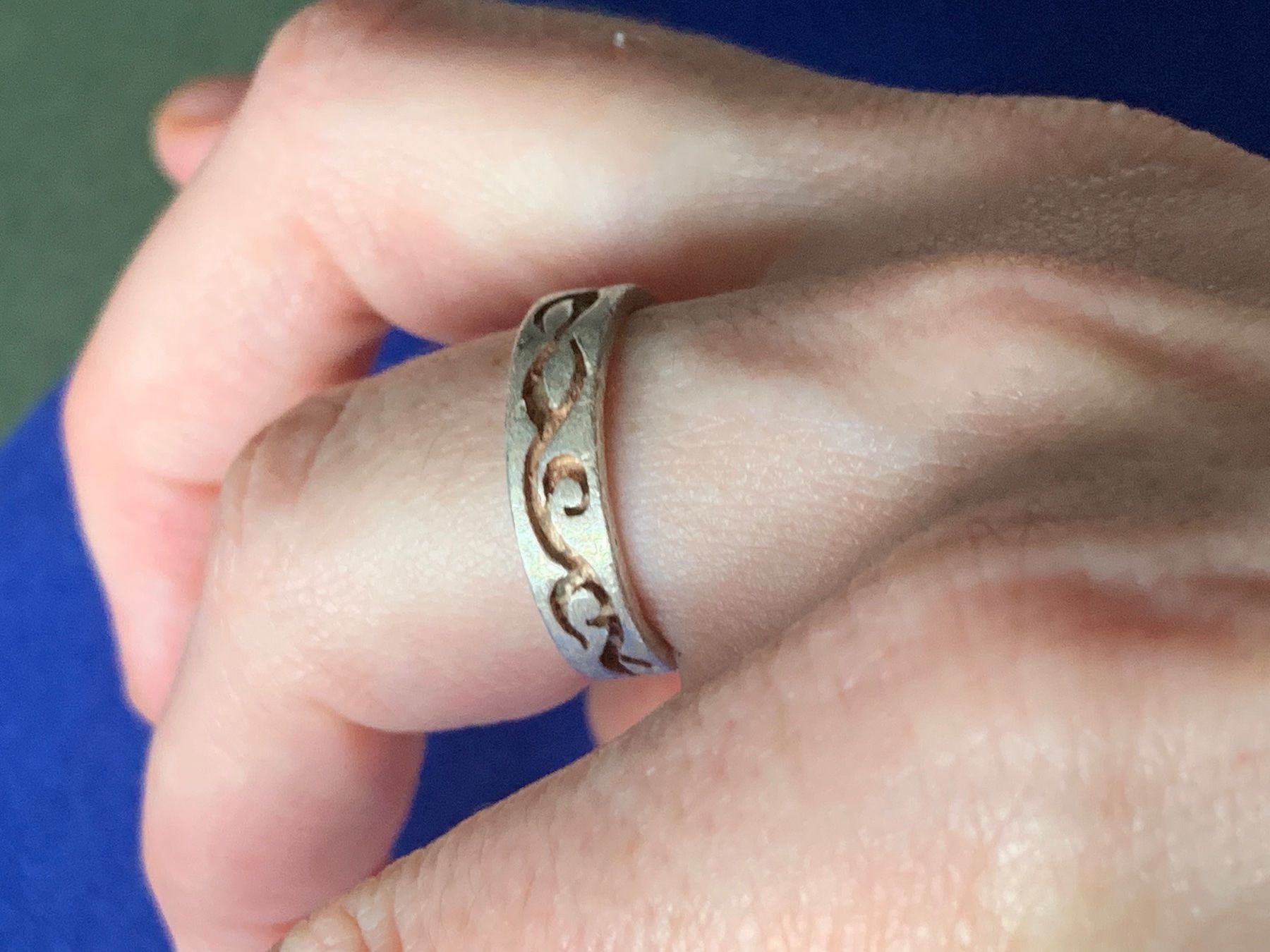 Ringe: Silberring Trible matt (56) – Gebraucht aus Dittingen von Bellevista
